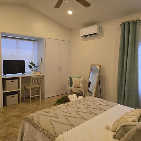 Rooi Santo Residence Палм Бич Экстерьер фото